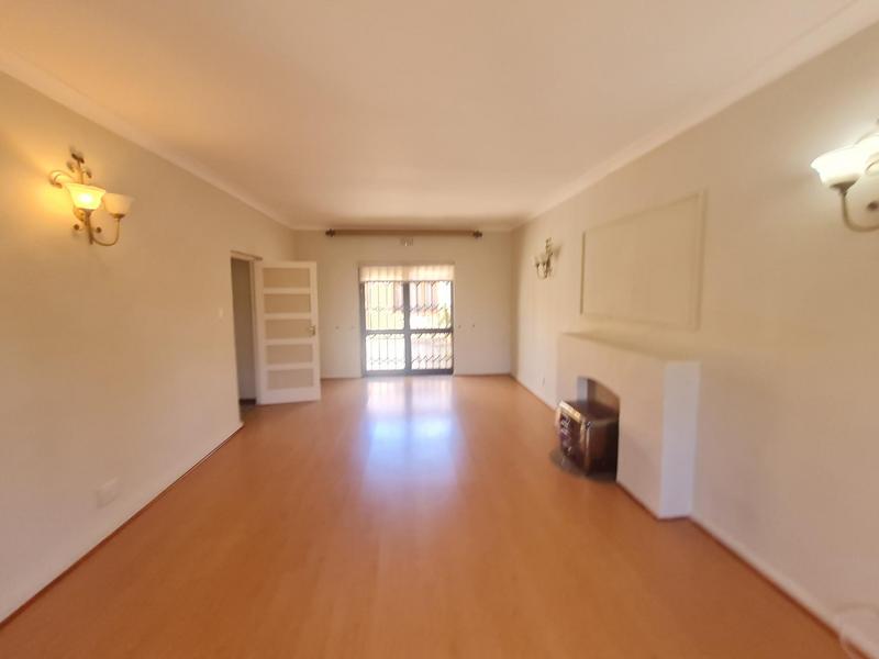 3 Bedroom Property for Sale in Roundhay Western Cape